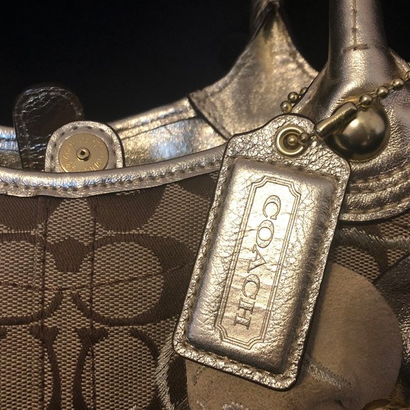 Beautiful and Flirty Authentic Coach Purse! - Picture 4 of 13